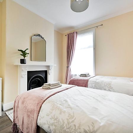 A Two Bedroom A Stride Away From Meridian Greenwich Londýn Exteriér fotografie