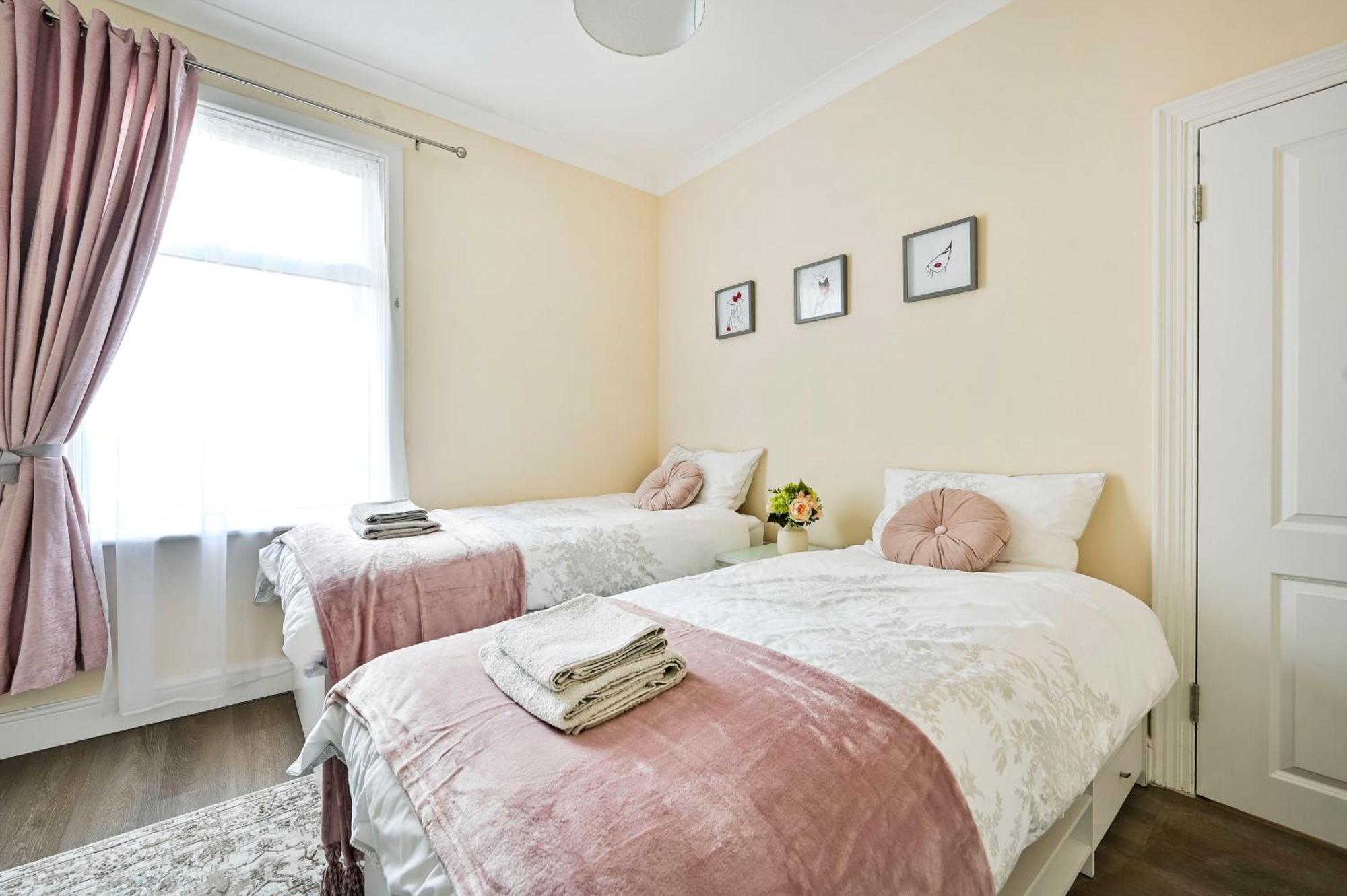A Two Bedroom A Stride Away From Meridian Greenwich Londýn Exteriér fotografie